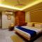 HOTEL OM