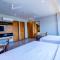 HOTEL OM