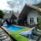 Black & White Cottages