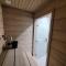 Naava Chalet Loft 303 - kaksikerroksinen lasiseinähuoneisto järvinäköalalla