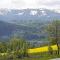 SkyView Apartment Mountain views