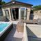 Cottontail Lodge - Hot tub - Pet Friendly