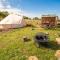 Roaches Retreat Eco Glampsite - Hen Cloud View Bell Tent - Upper Hulme