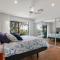 Lake House On Magellan 58 Ramsay Crescent - Golden Beach