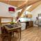 Guesthouse La Moliere, 3 bedrooms, private house, horse farm, full nature