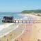 206 Tenbury Beach Apartment