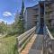 Ski Shuttle and Pool Modern Silverthorne Condo! - Silverthorne