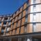 Select Woodside Residence & Spa