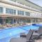 Beachfront Hotel Tramonto