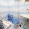 Apartments by the sea Vrboska (Hvar) - 8748