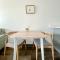 Sleepover 1BD 1BA Des Moines Apartments - دي موين