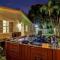 Stunning 5 Bedroom Heated Pool and Jacuzzi - Lighthouse Point