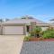 Modern Dawesville Foreshore Family Escape with Views - Dawesville