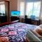 Countryside Colt Suite with private bathroom - Хемет