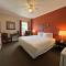 Inn at the Falls - Bracebridge