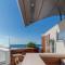 Beachfront Luxury Villa Glory