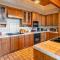 A LIVING CANVAS Amazing Lake View Custom Home - Julian