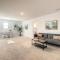 Family Retreat, 6 Bedroom House with Private Pool at Solterra Resort