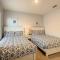 Family Retreat, 6 Bedroom House with Private Pool at Solterra Resort