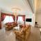 Sunshine Villa with Heated Pool