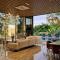 Villa Obsidian, with staff, sea view and walk to Choeng Mon beach - Choeng Mon Beach