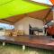 Rembulan Escape - Beachfront safari tent - 佩纳利克村