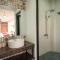 Hung Do Beach Homestay