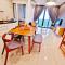 Legoland -Happy Starlight Suite-2B2R, 8pax -lakeview