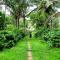 GiriDarshini Homestay - Pool, Falls, 3BH, Home Food & Estate - Chikmagalur