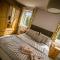 Hawthorn Glen Lodges