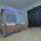 Ambassador Bridge Motel