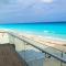 Suite at the best beach, balcony, stunning views, gym, jacuzi, pool - Cancún