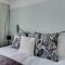Cheerfull 3-Bedroom Home with parking & garden