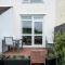 Cheerfull 3-Bedroom Home with parking & garden