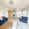 Home Crowd Luxury Apartments