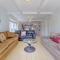 Main Beach River Retreat - Wasaga Beach 1 - Main Strip - 95 Mosley St