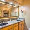 Spacious Grand Junction Home with Mountain View