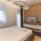 Silver Luxury Suites