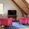 Spectacular 6-bed house in beautiful manor park