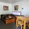 Eagle's Nest Motel - Priest River