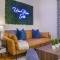MidCentury Mod Suite, Hudson River/Mt Beacon Views