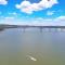 MidCentury Mod Suite, Hudson River/Mt Beacon Views