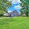 MidCentury Mod Suite, Hudson River/Mt Beacon Views