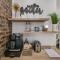 MidCentury Mod Suite, Hudson River/Mt Beacon Views