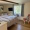 Cosy Flint Cottage