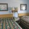 Skyway Motel