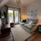 Secluded Island Retreat - in the heart of the Anchorage - West Mersea