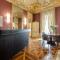 Palazzo Del Carretto-Art Apartments and Guesthouse