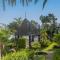 Townhouse beachfront in Costalita