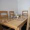 NEWTON HEATH APARTMENT -750mtrs to beach - Spacious ground floor - Sleeps 6